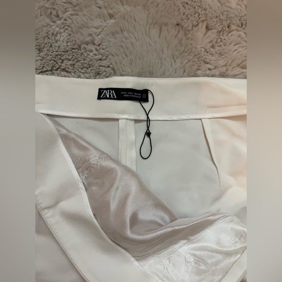 Zara - Picture 2 of 3